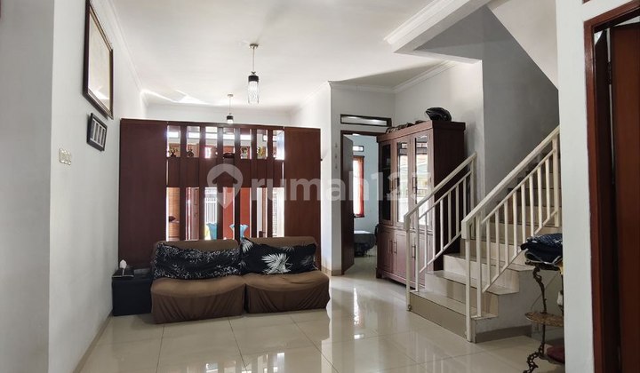 Rumah Minimalis Jalan Lebar Lingkungan Asri di Turangga Buahbatu 2