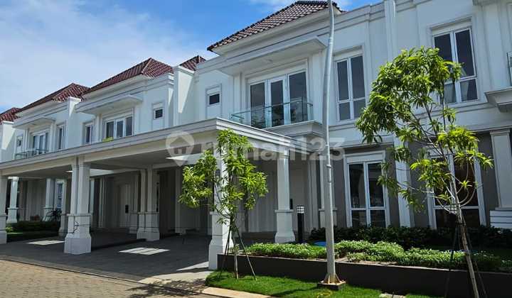 Rumah Pasadena Dijual Cepat Depan Club House Masih Baru