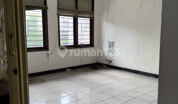 Wide Cheap House on Main Road Good Investment Opportunity for Business Wide Cheap House on Main Road Good Investment Opportunity for Business