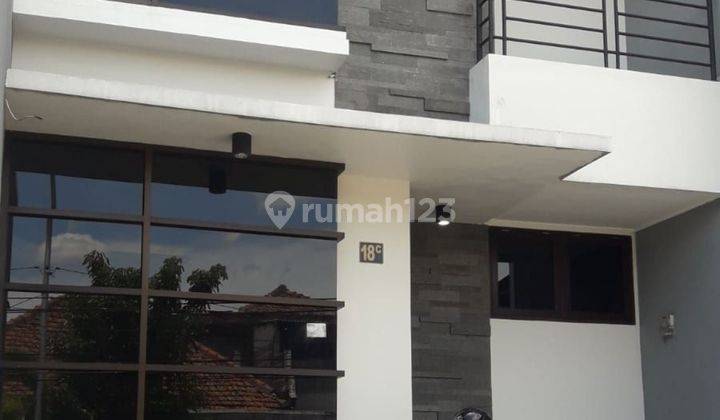 Rumah Modern Nyaman Sayap Bkr Bandung 1