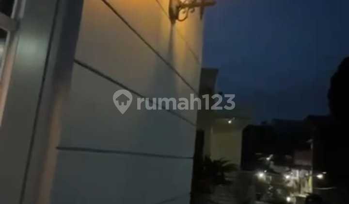 Modern Active Kos 27 Rooms Gegerkalong Bandung 2