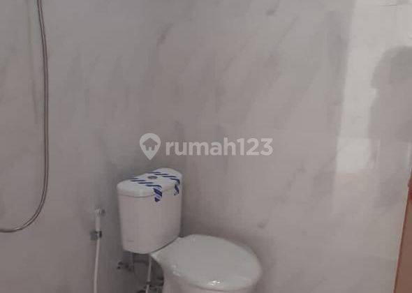 Rumah Cantik Modern 2 Lantai di Kawasan Lubang Buaya TMII Jaktim 5