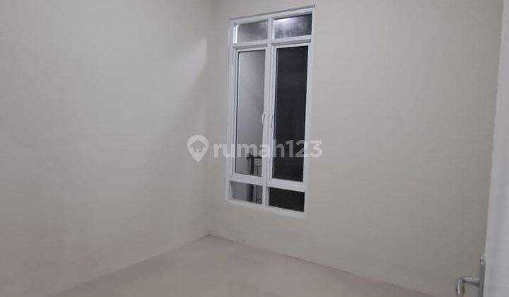 Rumah Lux 2 Lantai Brand New Dekat ke Stasiun Depok Lama 13