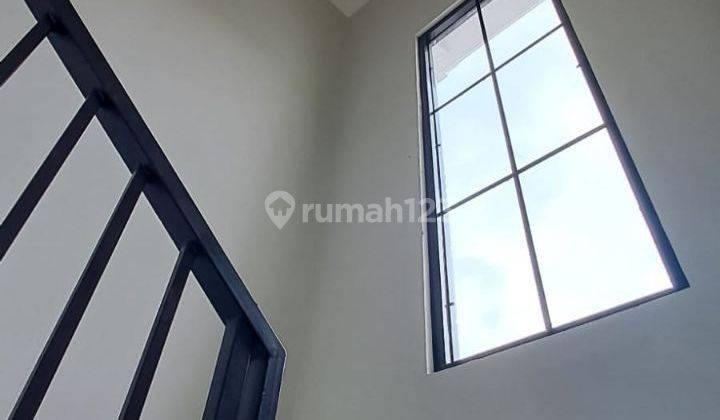 Rumah 2 Lantai Brand New Dekat Pemkot Depok dan Stasiun Depok 8