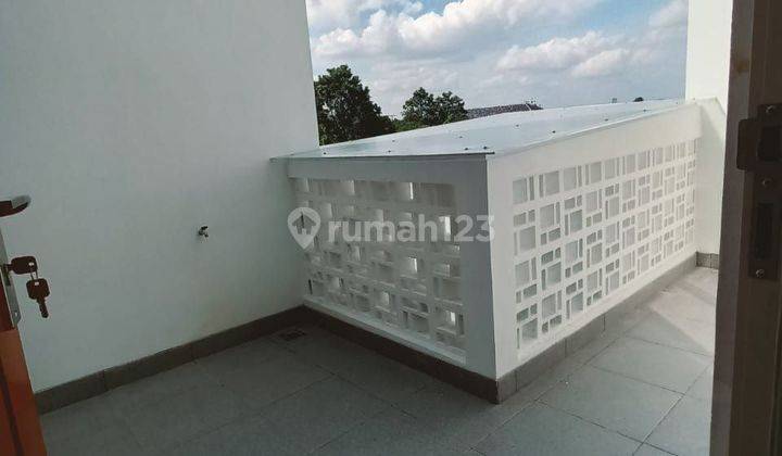 Rumah Mewah Siap Huni Dekat Gerbang Tol Krukut Antasari 18