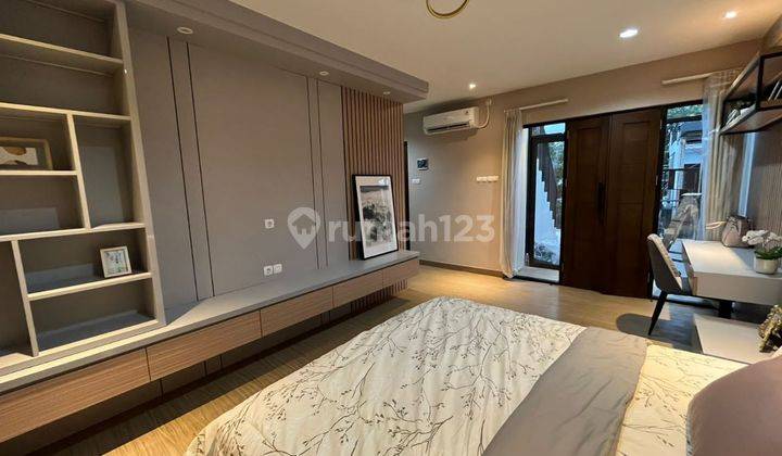 Rumah Lux 3 Lantai Lingkungan Elite di Duren Tiga Jaksel 13
