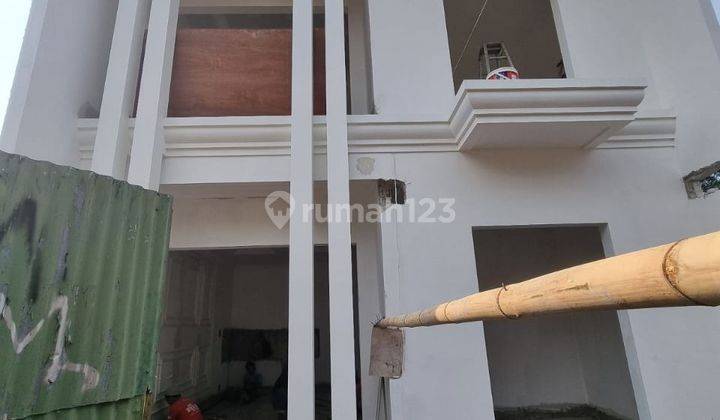 Rumah Cluster 2 Lantai Brand New Bebas Banjir di Kelapa Dua Depok 1