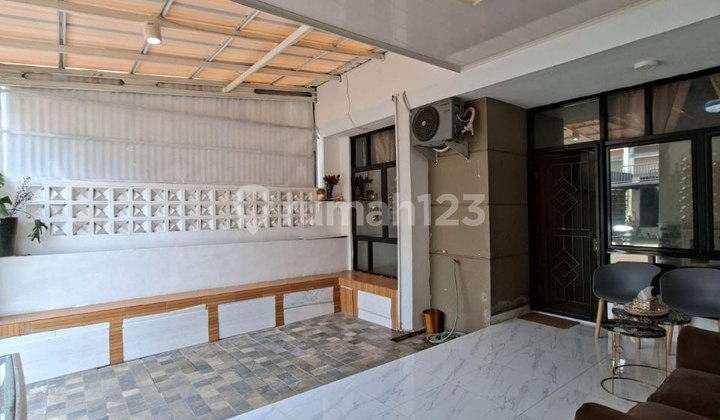 Rumah Cantik Siap Huni Strategis Dekat Gate Tol Sawangan