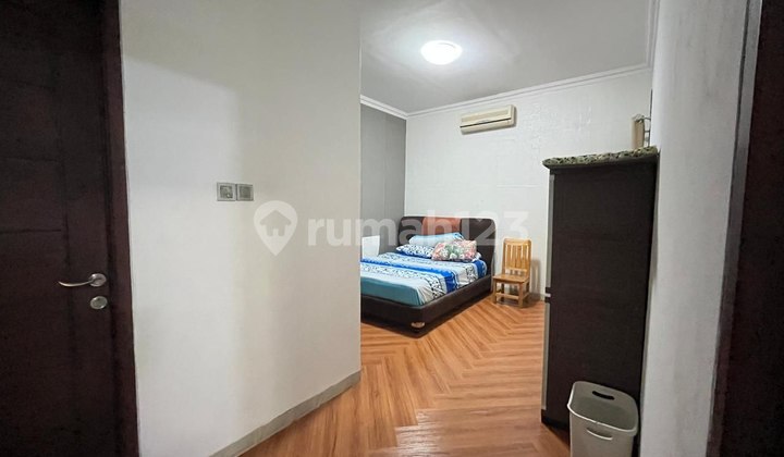 Rumah Bagus Tanah Luas Siap Huni Dekat ke Mrt Lebak Bulus 2