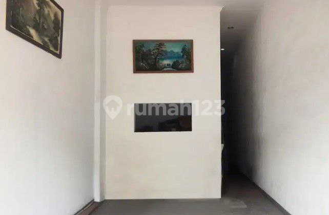 Beautiful House Ready to Live In, Suitable for Business in Gn Sahari Sawah Besar