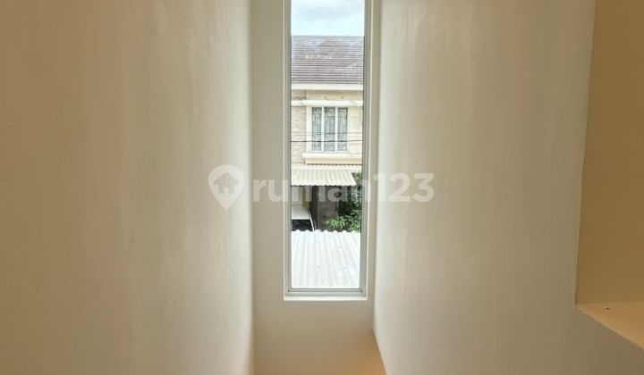 Rumah Bagus 2 Lantai Siap Huni di Serpong Paradise City, Serpong 2