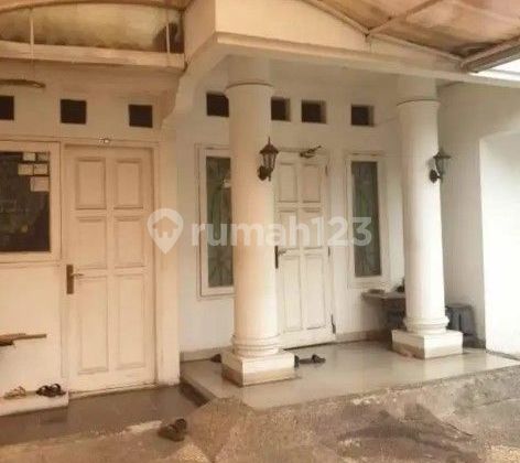 Sturdy House Ready to Occupied in Complex on Jln Siaga Pejaten Barat 2