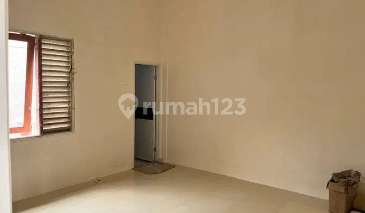 Rumah Asri Siap Huni di Komplek Graha Raya Bintaro Tangsel 2