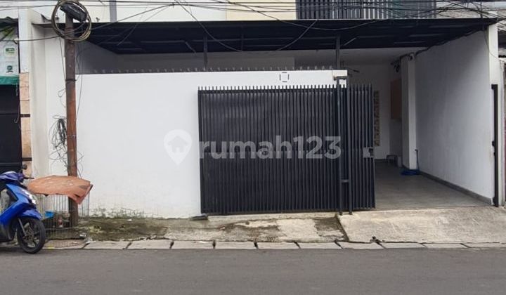 Rumah Kost 29 Kamar Terisi Penuh di Cipete Kebayoran Baru