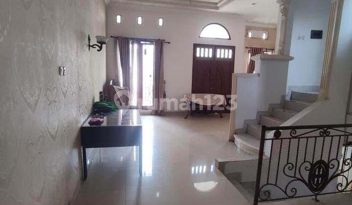 Dijual Rumah 3 Lantai di Kelapa Gading Hadap Timur Utara 1