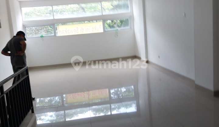 For Rent 3-Story Shop House in Pulogebang, East Jakarta 2