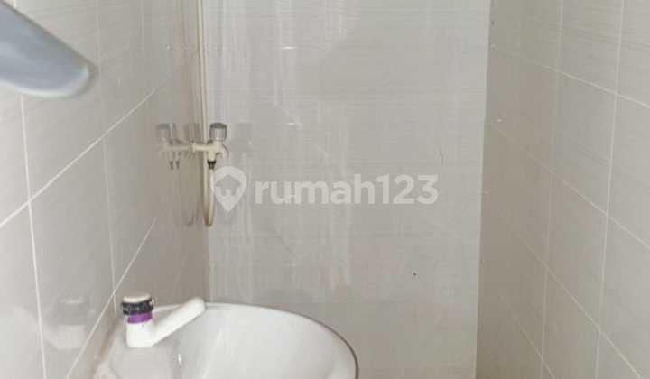 Dijual Ruko 3 Lantai Strategis di Gading Griya Lestari Jakarta Utara