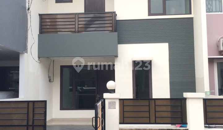 Dijual Rumah 2 Lantai Semi Furnished di Kelapa Gading Jakarta Utara