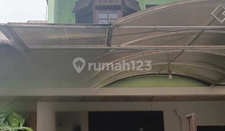 Dijual Rumah 2 Lantai SHM IMB 3KT di Semper 1