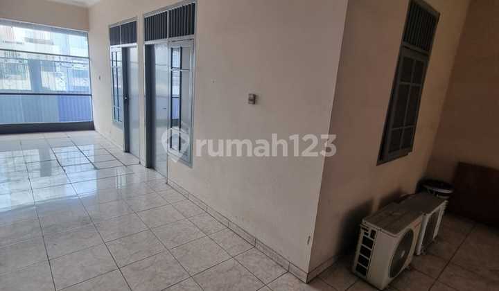 Dijual Ruko Strategis 3 Lantai SHM di Rawamangun Jakarta Timur