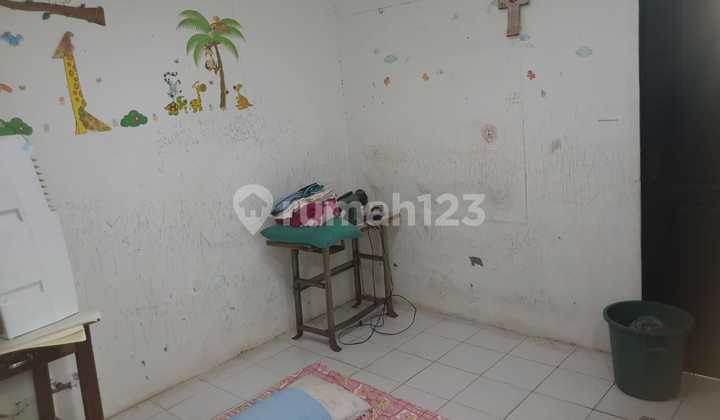 Dijual Rumah Murah di Bawah NJOP Jalan 2 Mobil di Kelapa Gading