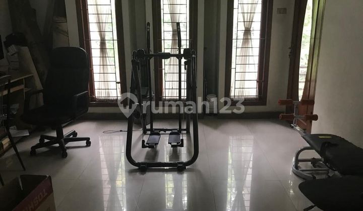 Dijual Rumah 2 Lantai 4+2 KT di Harapan Baru Regency Bekasi 2