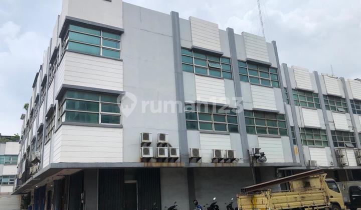 Dijual Ruko Hoek 3 Lantai Furnished di Pulogadung Trade Center (PTC)