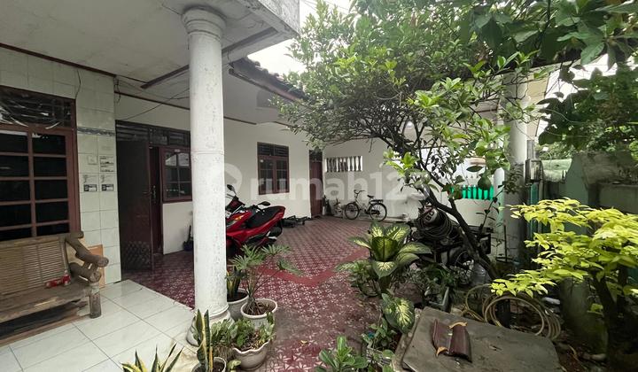 Dijual Rumahk Murah Hoek di Kelapa Gading Jakarta Utara