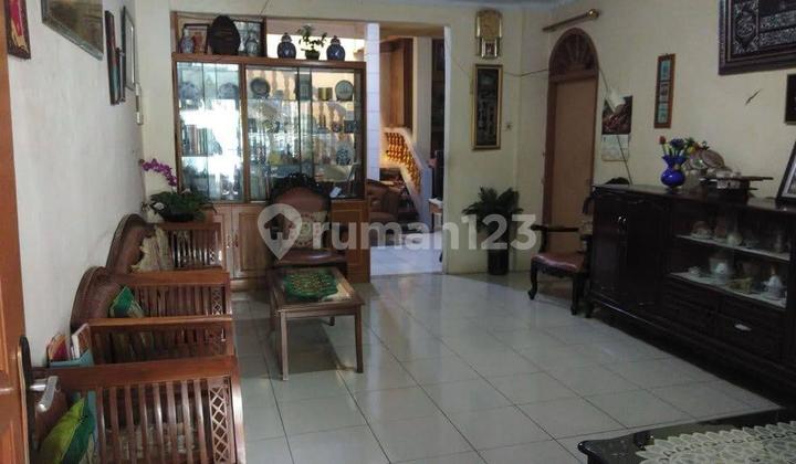 Dijual Kosan 17 Kamar 2 Lantai SHM di Jati Pulo Gadung Dijual Kosan 17 Kamar 2 Lantai SHM di Jati Pulo Gadung
