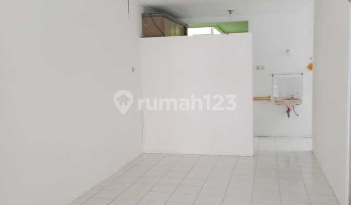 Disewakan Rumah 1,5 Lantai di Kelapa Gading Dekat Mkg