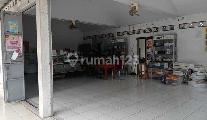 For sale: shop house, warehouse, and large plot of land in Sudagaran, Banyumas. 2