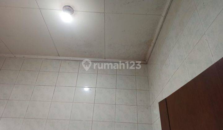 Rumah modern minimalis di tengah kota purwokerto 6