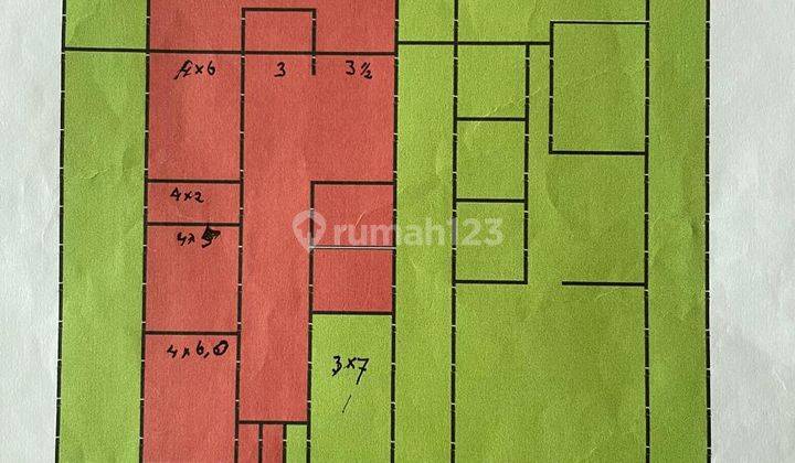 Rumah Dengan Parkiran Luas Di Purwokerto 9
