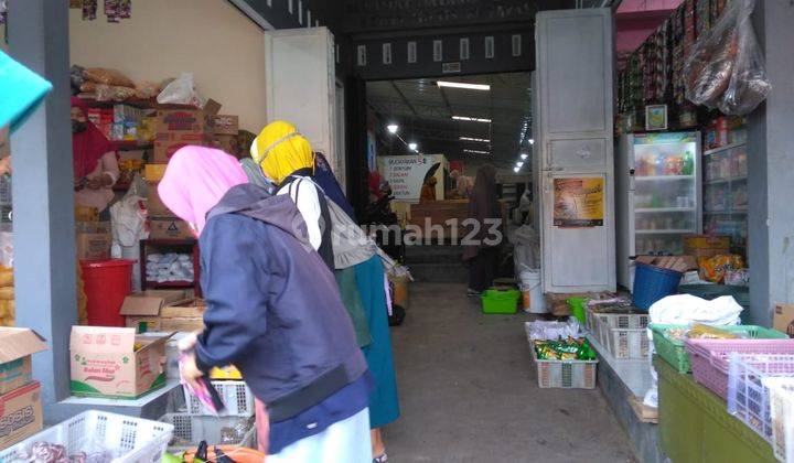 Kios Dan Lapak Pasar di Daerah Kotayasa Purwokerto 2