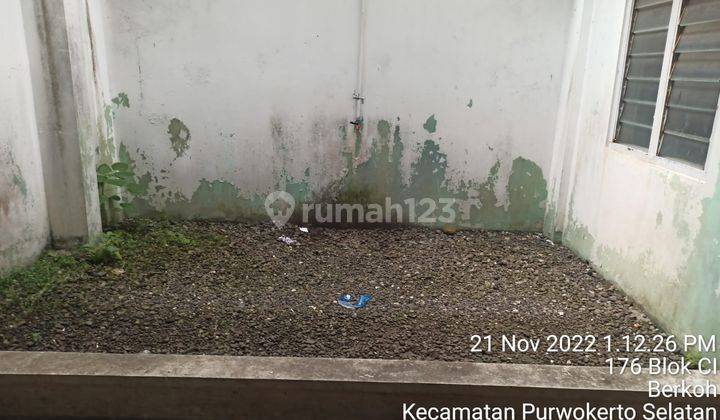 Ruko strategis di pusat kota 8