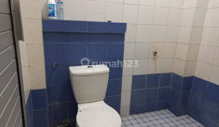 Disewakan Ruko 2 Lantai Ada Area Parkir di Purwokerto 3