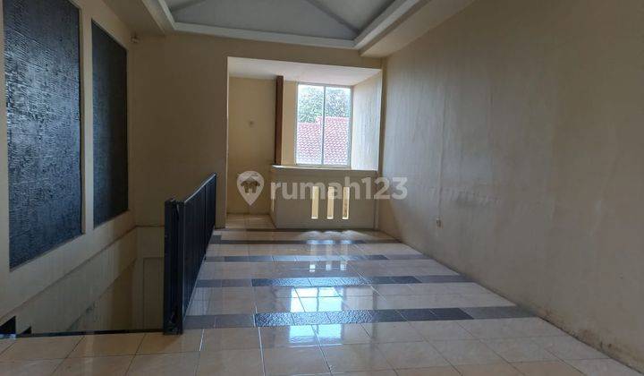 Disewakan Ruko 2 Lantai Ada Area Parkir di Purwokerto 6