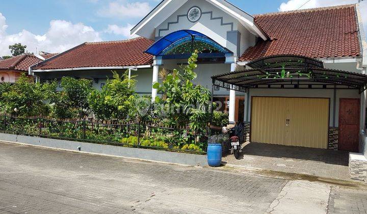 Dijual Rumah Mewah Furnish Siap Huni di Daerah Purwokerto 1