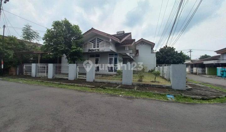 Dijual Rumah Hook di Perumahan Kota Purwokerto 2