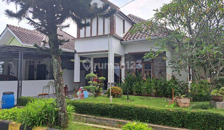 Disewakan Rumah Semi Furnish di Purwokerto Utara 1