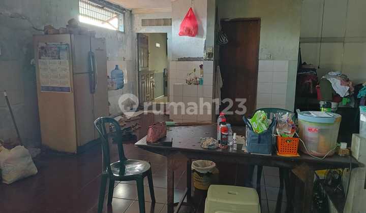 shop house for sale, suitable for business in Cilacap 2