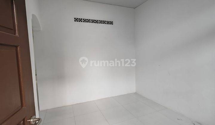 Dijual Rumah Mungil Siap Huni di Purwokerto Selatan  2