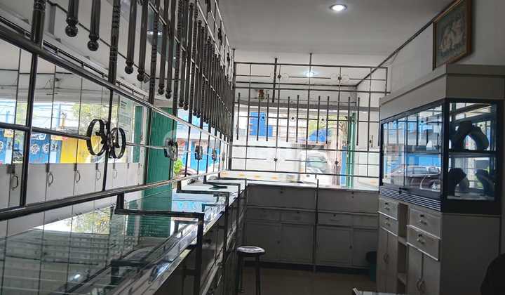 3-story shophouse for sale in downtown Purwokerto 2