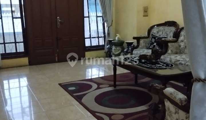 dijual rumah 2 lantai + toko akses jalan raya di Purwokerto 2