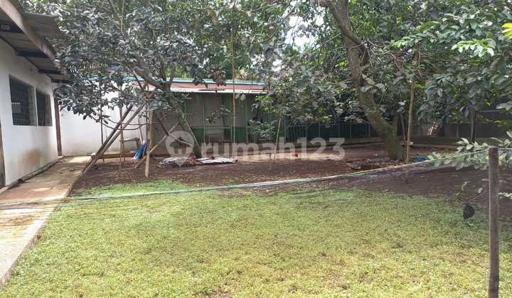 Store for sale with free drinking water deposit in Purwokerto. 2