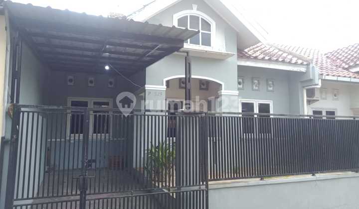For rent: house in a housing complex in South Purwokerto.