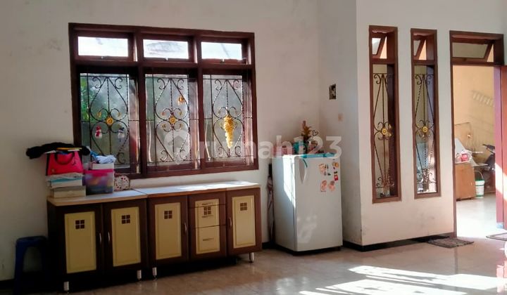 strategic shop house for rent in South Purwokerto