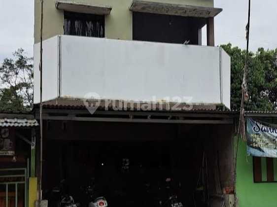 For rent: 2-story shop house in North Purwokerto 1