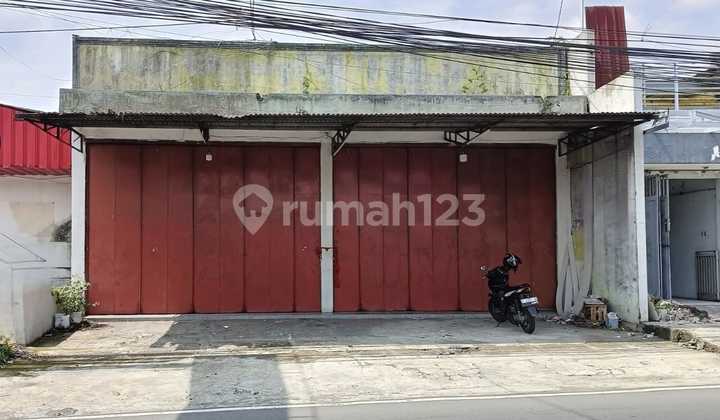 shop for rent strategic location in South Purwokerto 1