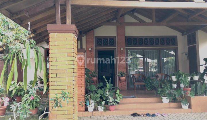Dijual Rumah Luas Asri dan Nyaman SHM Luas 1056 m2 di Kota Bogor 2